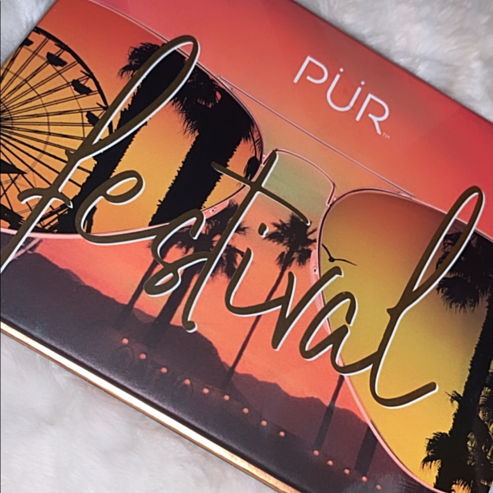 Eyeshaddow pallet